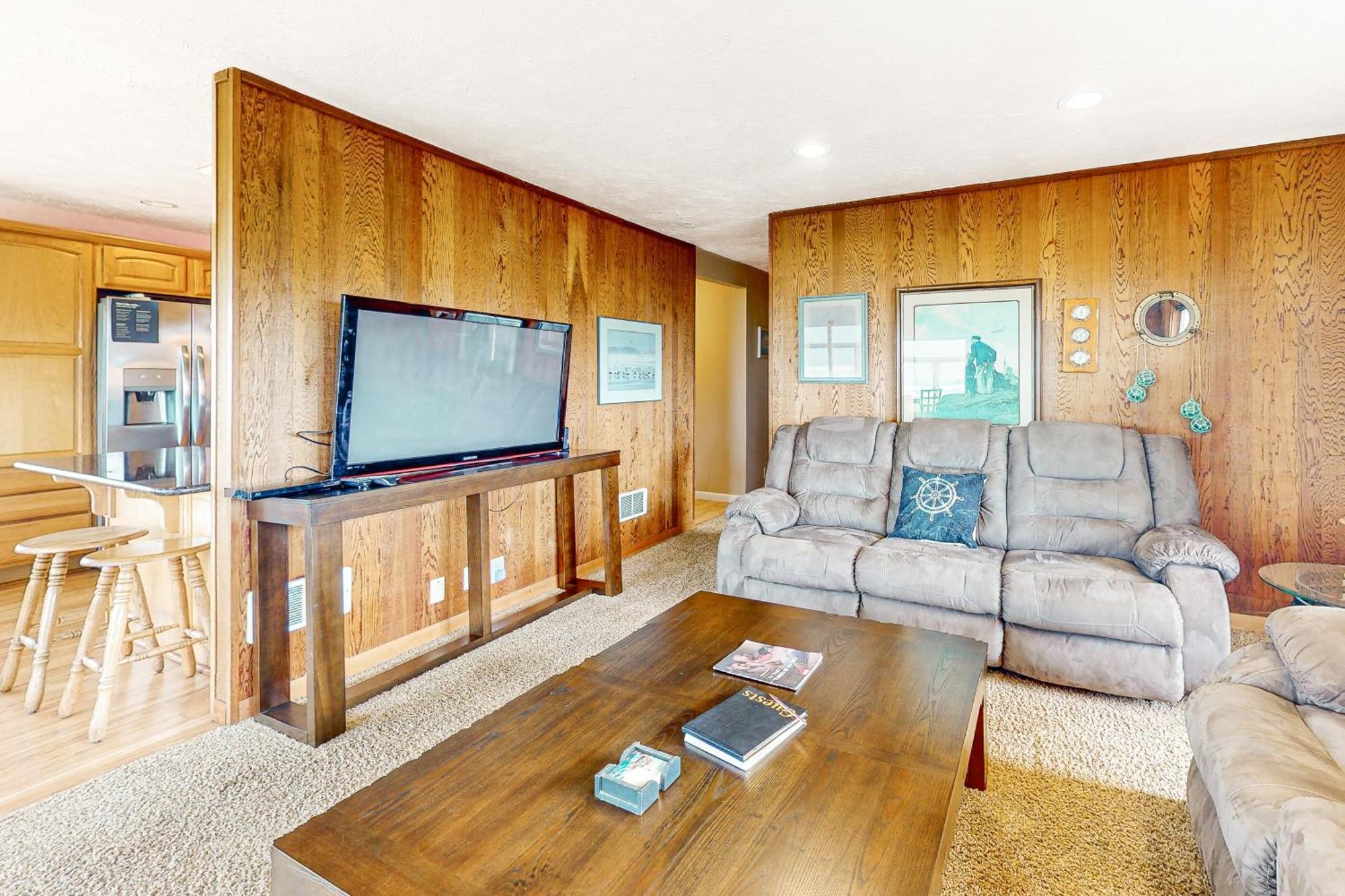 Sparkling Sands Oceanfront San Marine Exterior photo